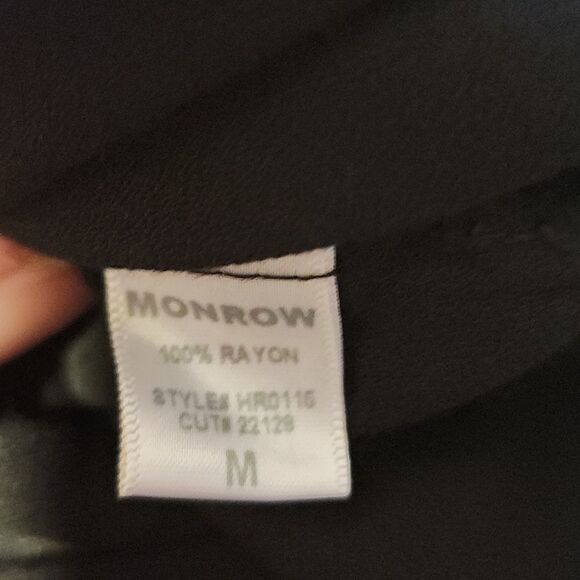 Monrow Women's Black Draped crepe jumpsuit medium new with tags - Picture 9 of 9